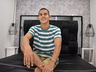 NoahGraces online amateur sex